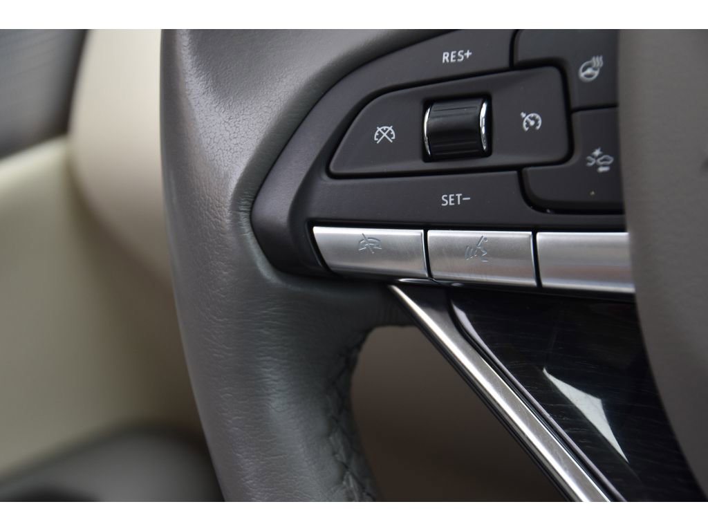 Certified 2024 Cadillac XT6 Premium Luxury FWD image 36