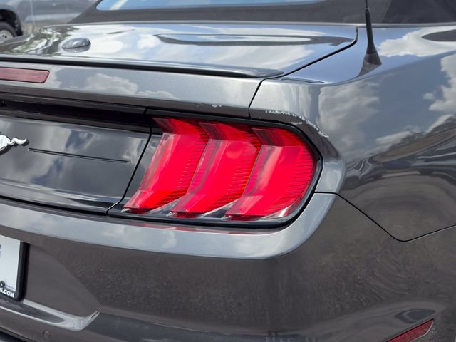 Used 2020 Ford Mustang Premium RWD image 10