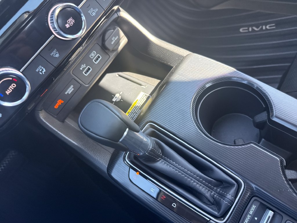 Certified 2024 Honda Civic Touring image 29