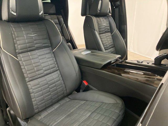 Used 2023 Cadillac Escalade Premium Luxury Platinum image 30