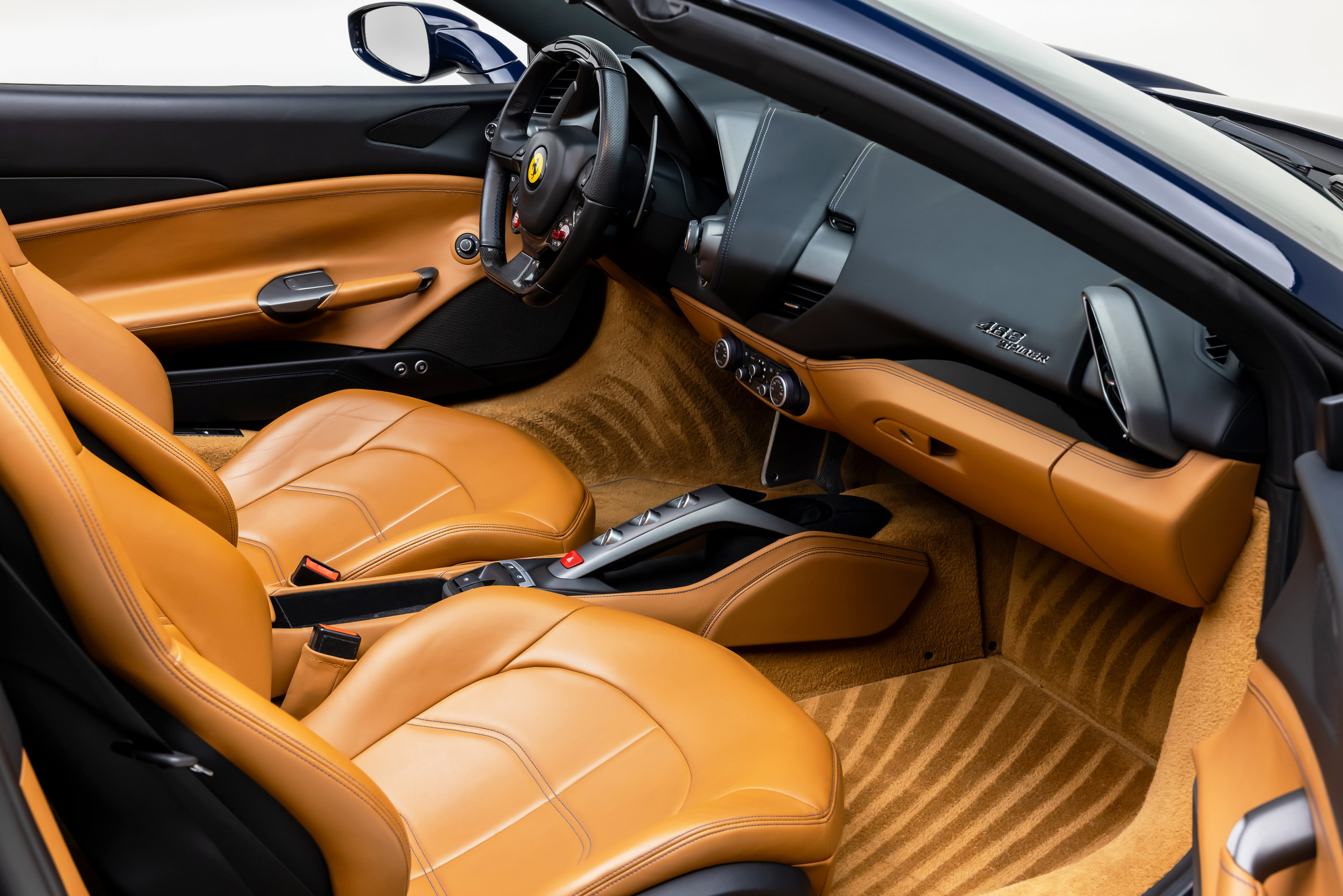 Used 2018 Ferrari 488 Spider RWD image 30