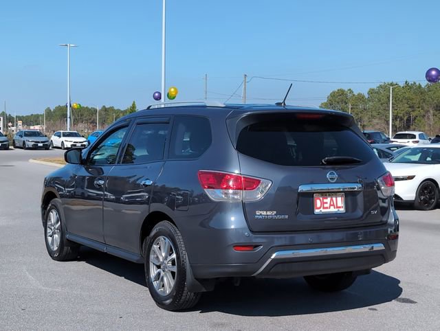 Used 2013 Nissan Pathfinder SV image 7