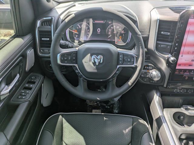 New 2026 RAM 1500 Laramie AWD/4WD image 14