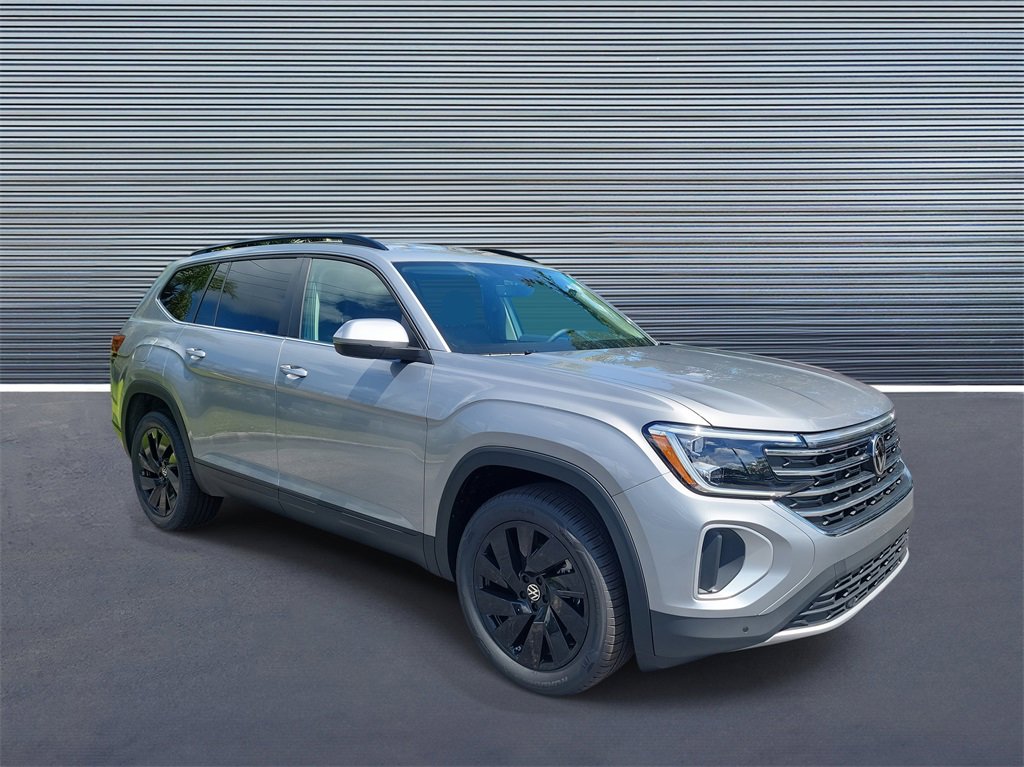 New 2026 Volkswagen Atlas SE image 2