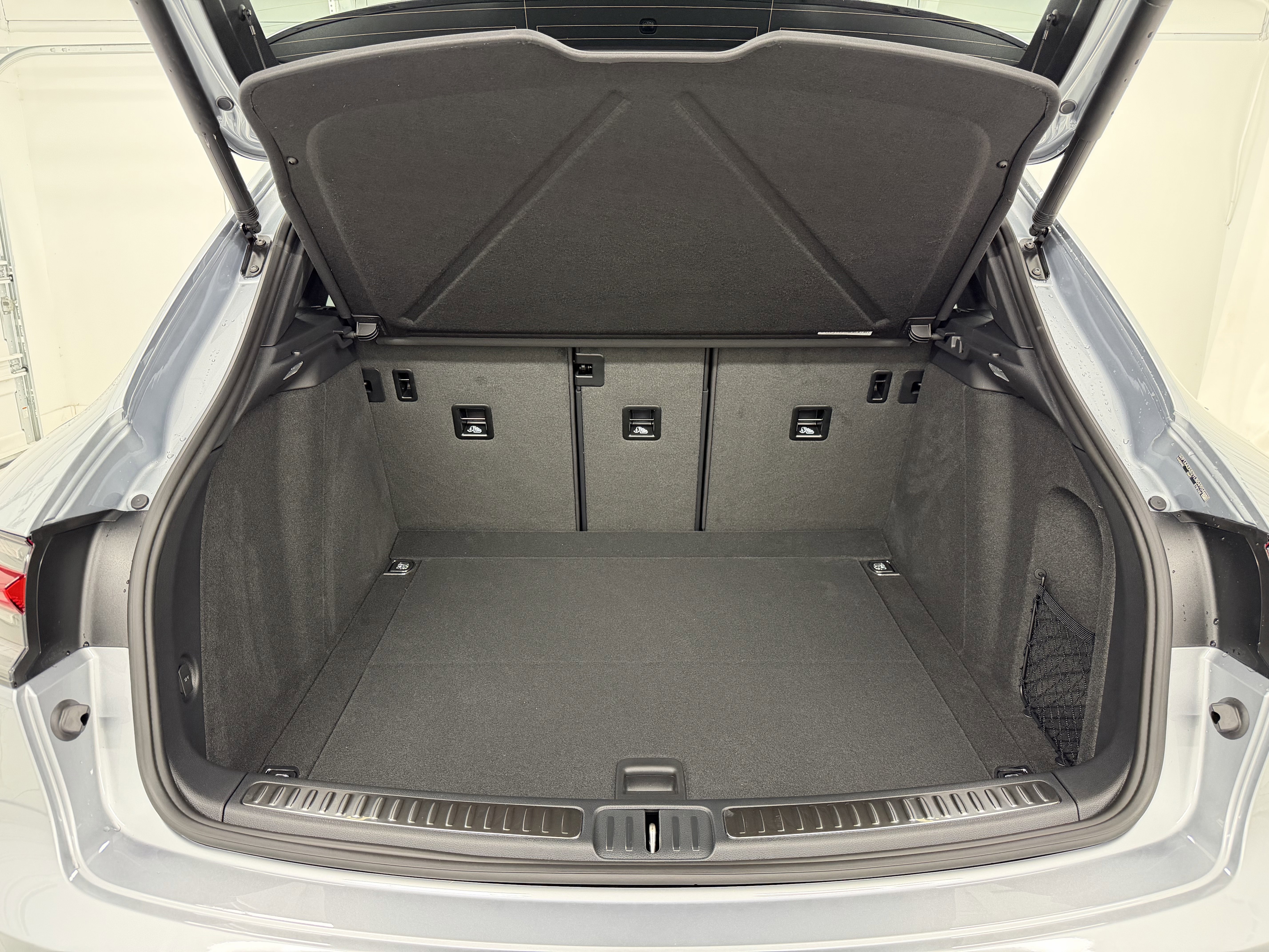 New 2026 Porsche Macan image 61