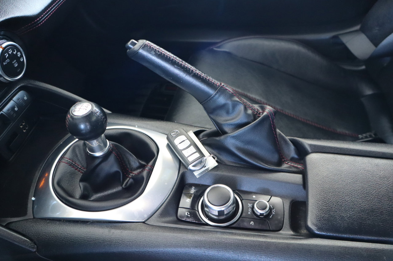 Used 2017 MAZDA MX-5 Miata RF Grand Touring image 29