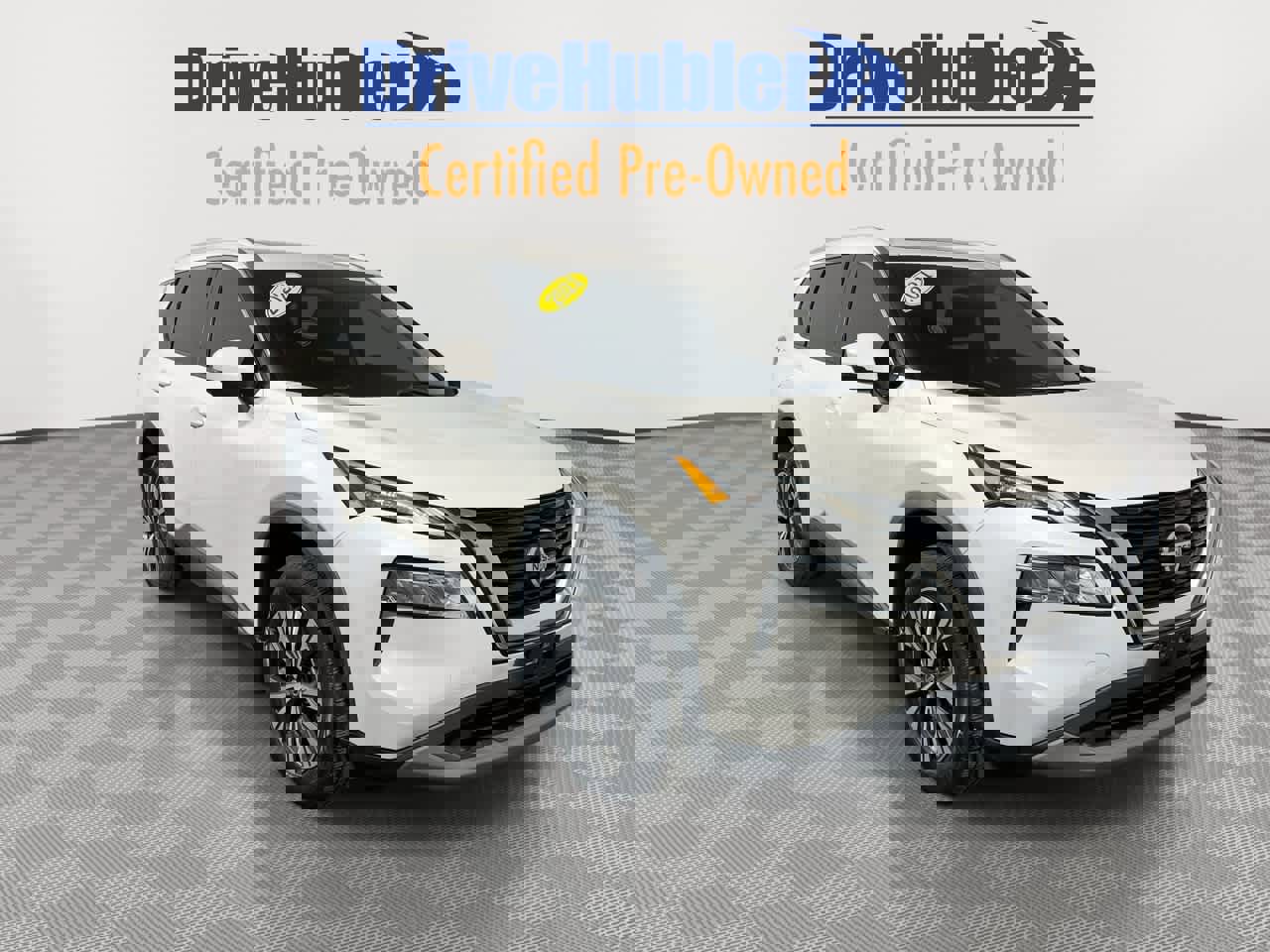 Used 2021 Nissan Rogue SV w/ Premium Package image 2