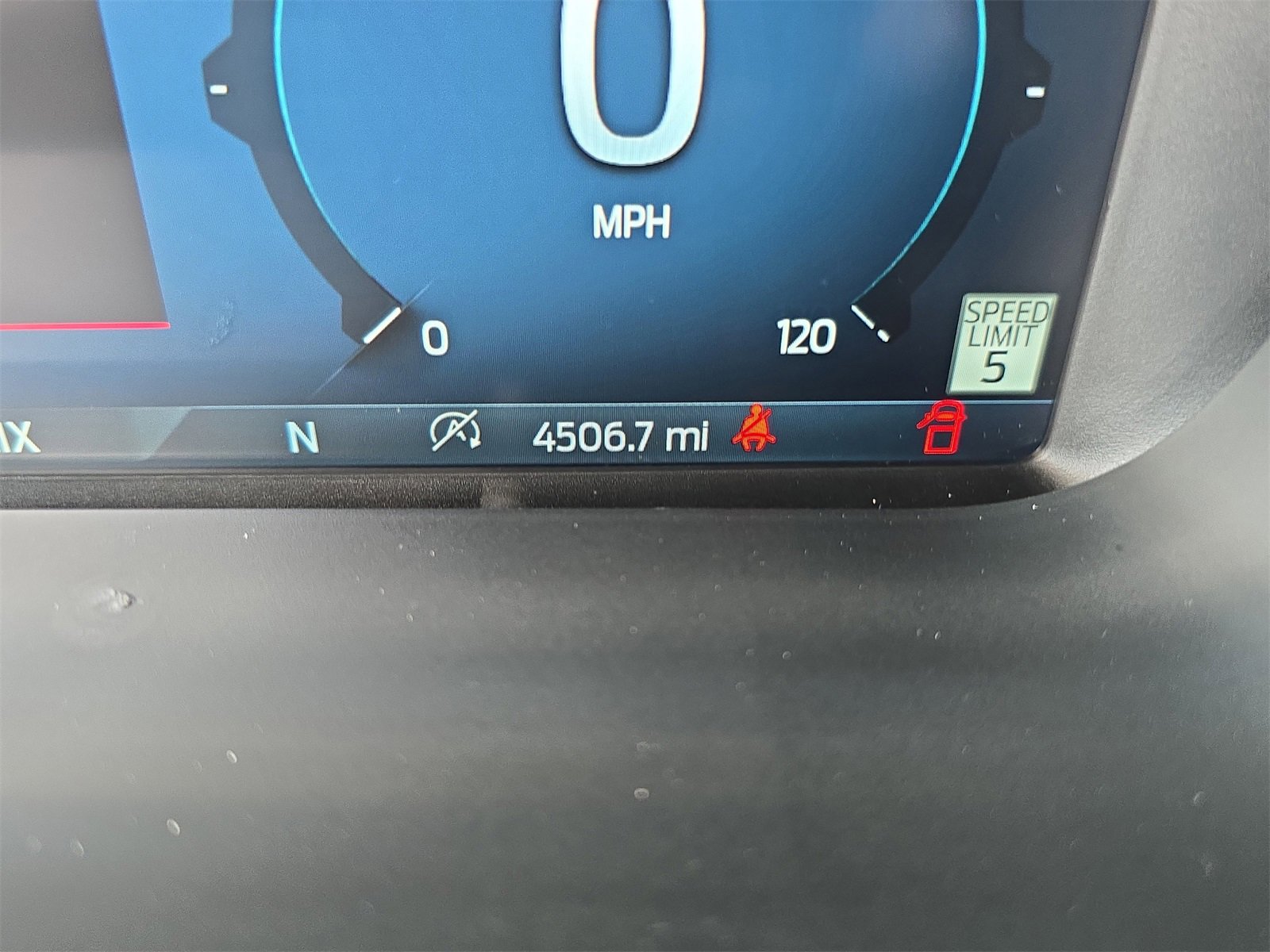 New 2025 Ford F150 Lariat w/ Equipment Group 501A Mid image 28