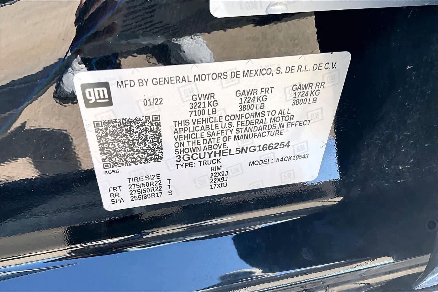 Used 2022 Chevrolet Silverado 1500 High Country w/ Technology Package AWD/4WD image 35