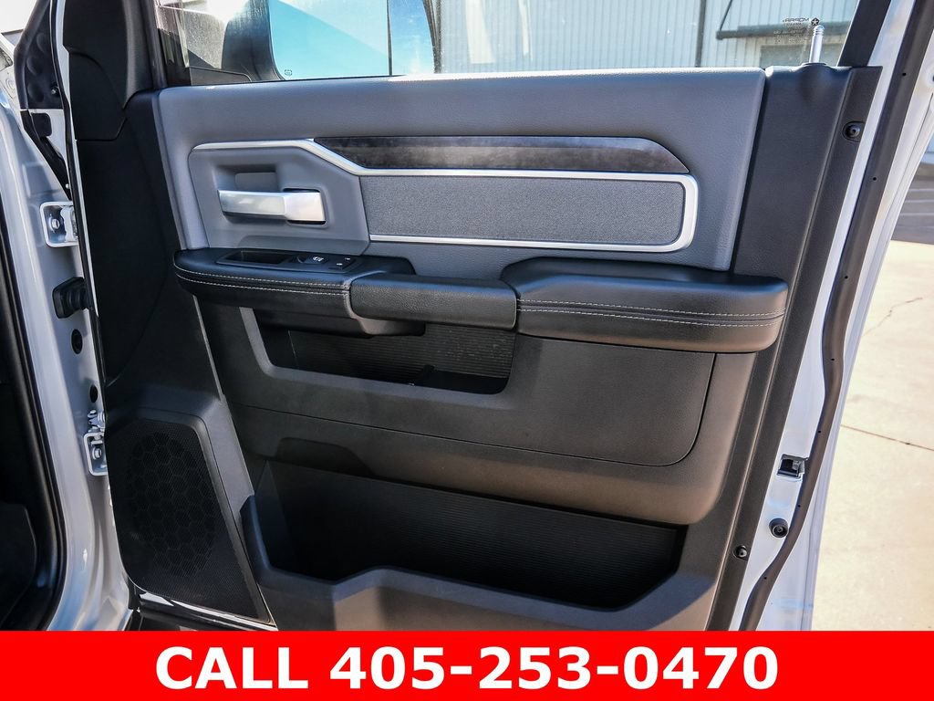 Used 2022 RAM 3500 Big Horn w/ Level C Equiment Group AWD/4WD image 45