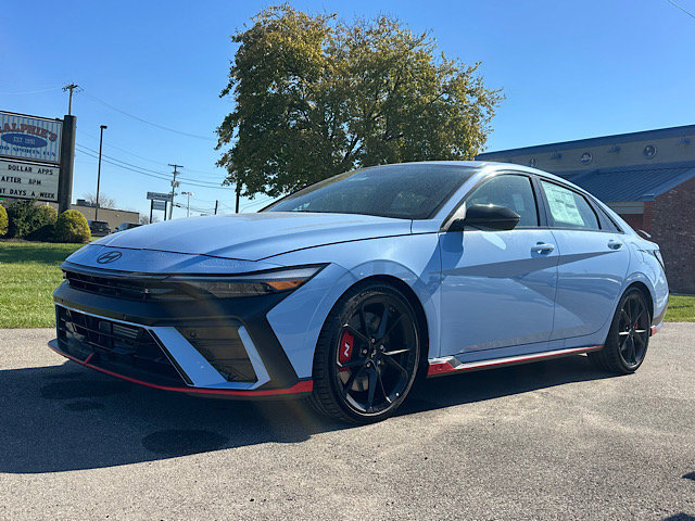 New 2026 Hyundai Elantra N FWD image 9