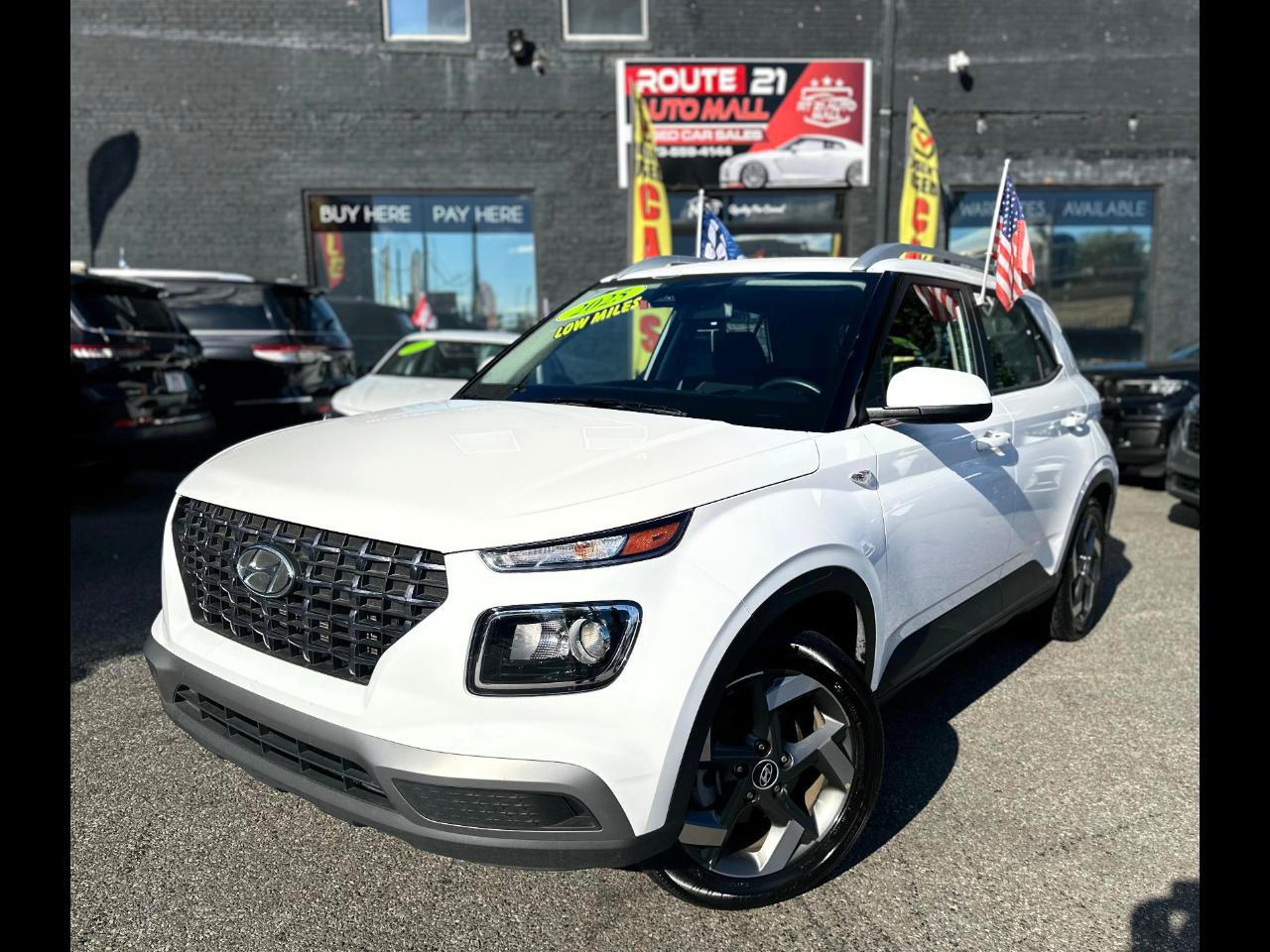 Used 2025 Hyundai Venue SEL
