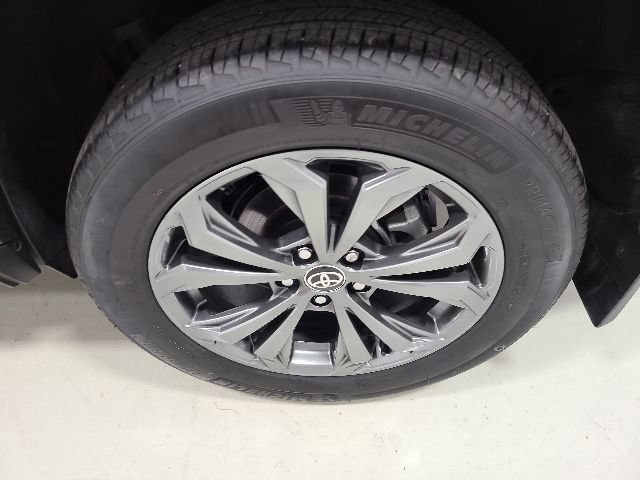 Used 2024 Toyota RAV4 XLE Premium w/ Weather Package AWD/4WD image 39