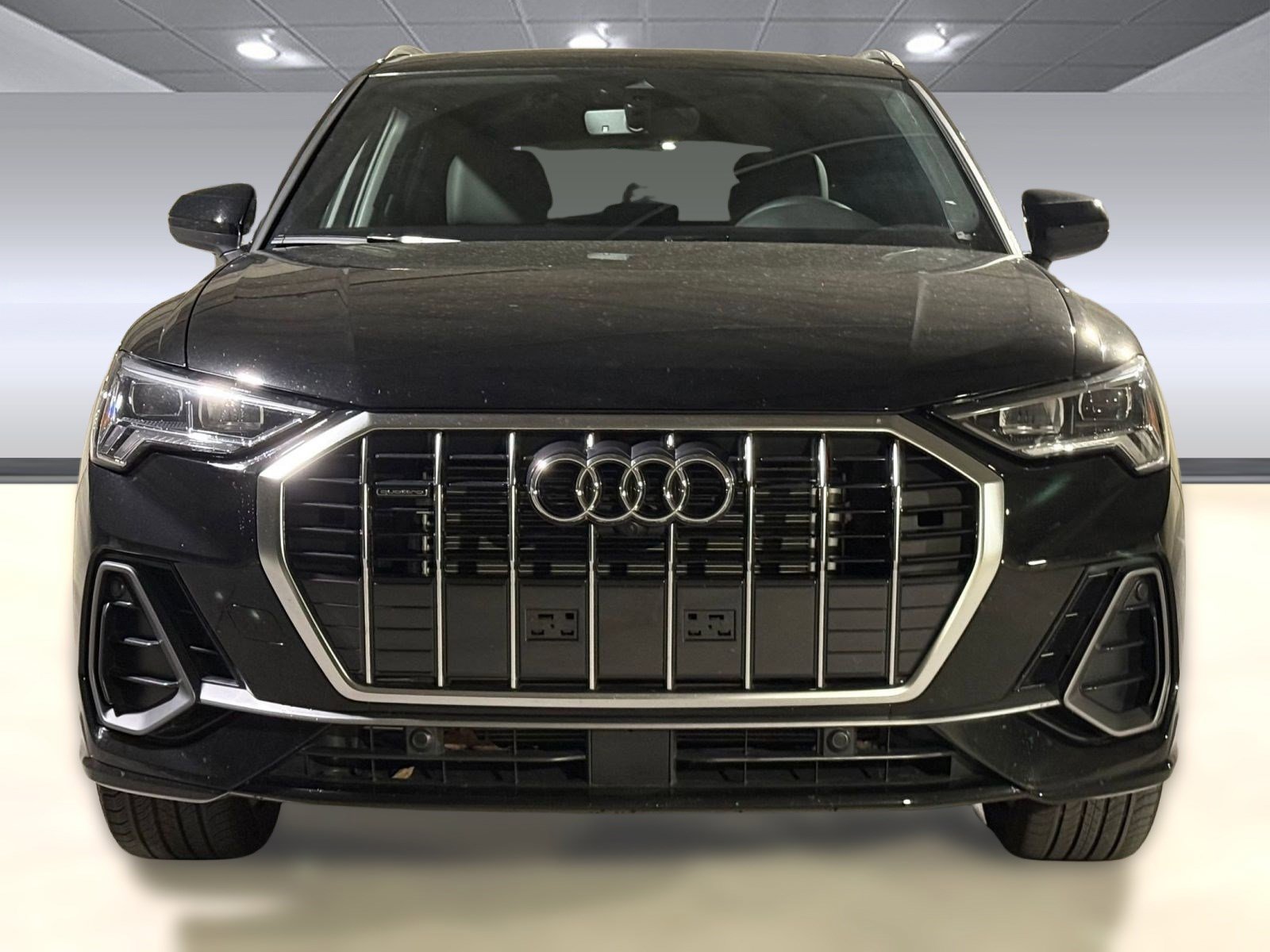 Used 2024 Audi Q3 2.0T Premium Plus w/ Premium Plus Package image 6