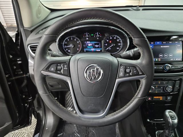 Used 2022 Buick Encore Preferred w/ Safety Package image 22