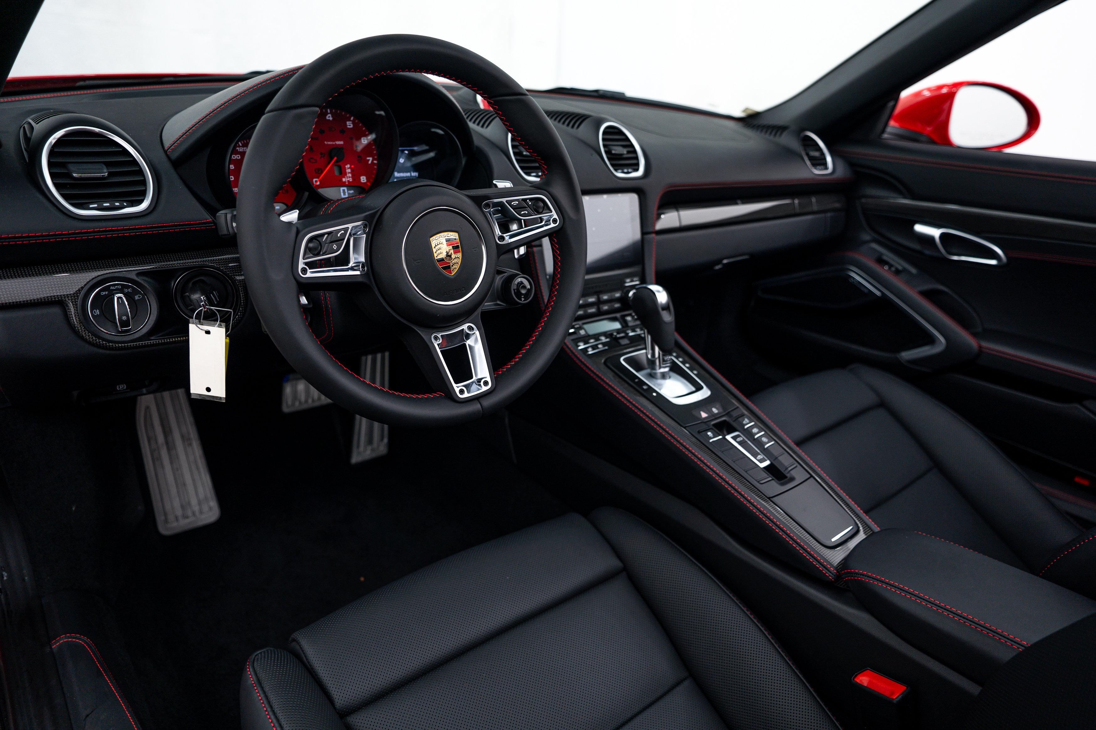 New 2025 Porsche 718 Boxster S image 4