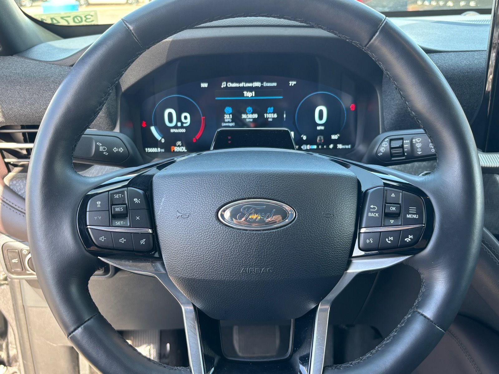 Used 2025 Ford Explorer Platinum w/ LUX Leather Package image 30