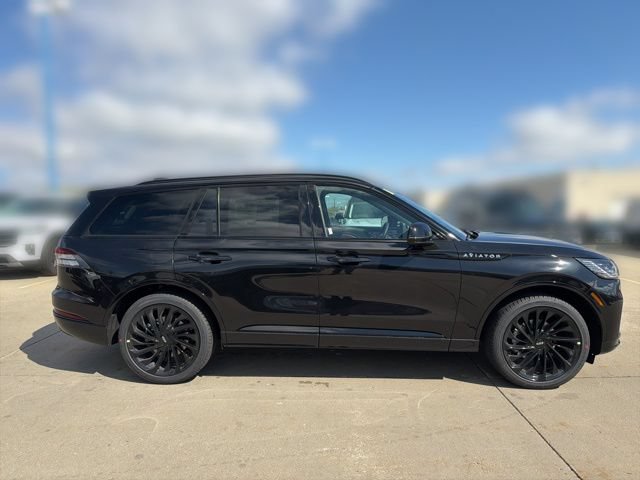 New 2026 Lincoln Aviator Reserve AWD/4WD image 4