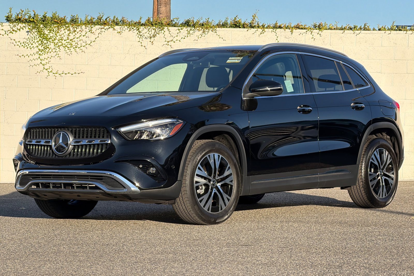 Certified 2025 Mercedes-Benz GLA 250 image 8