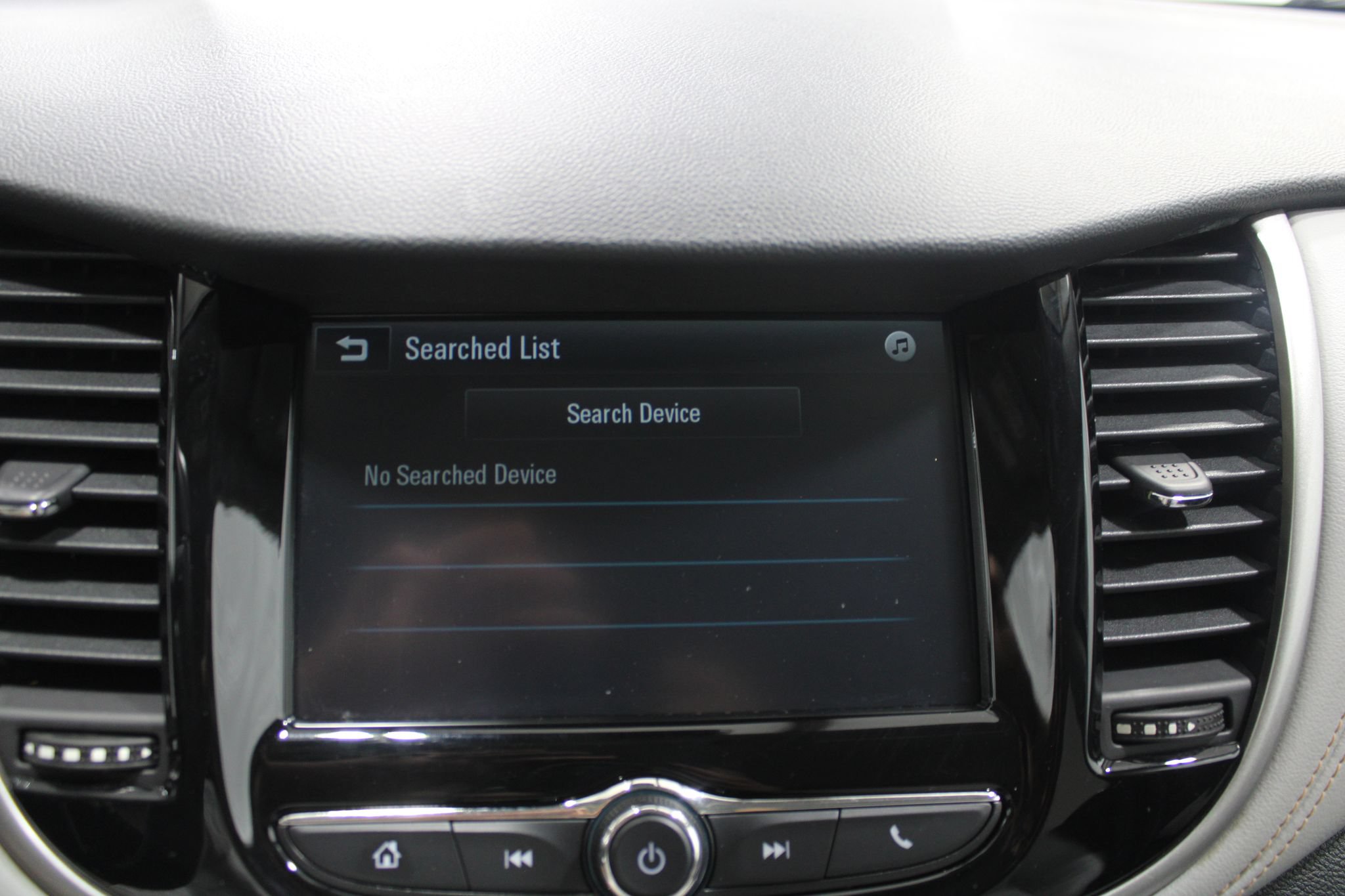 Used 2017 Chevrolet Trax LT w/ LT Convenience Package FWD image 31