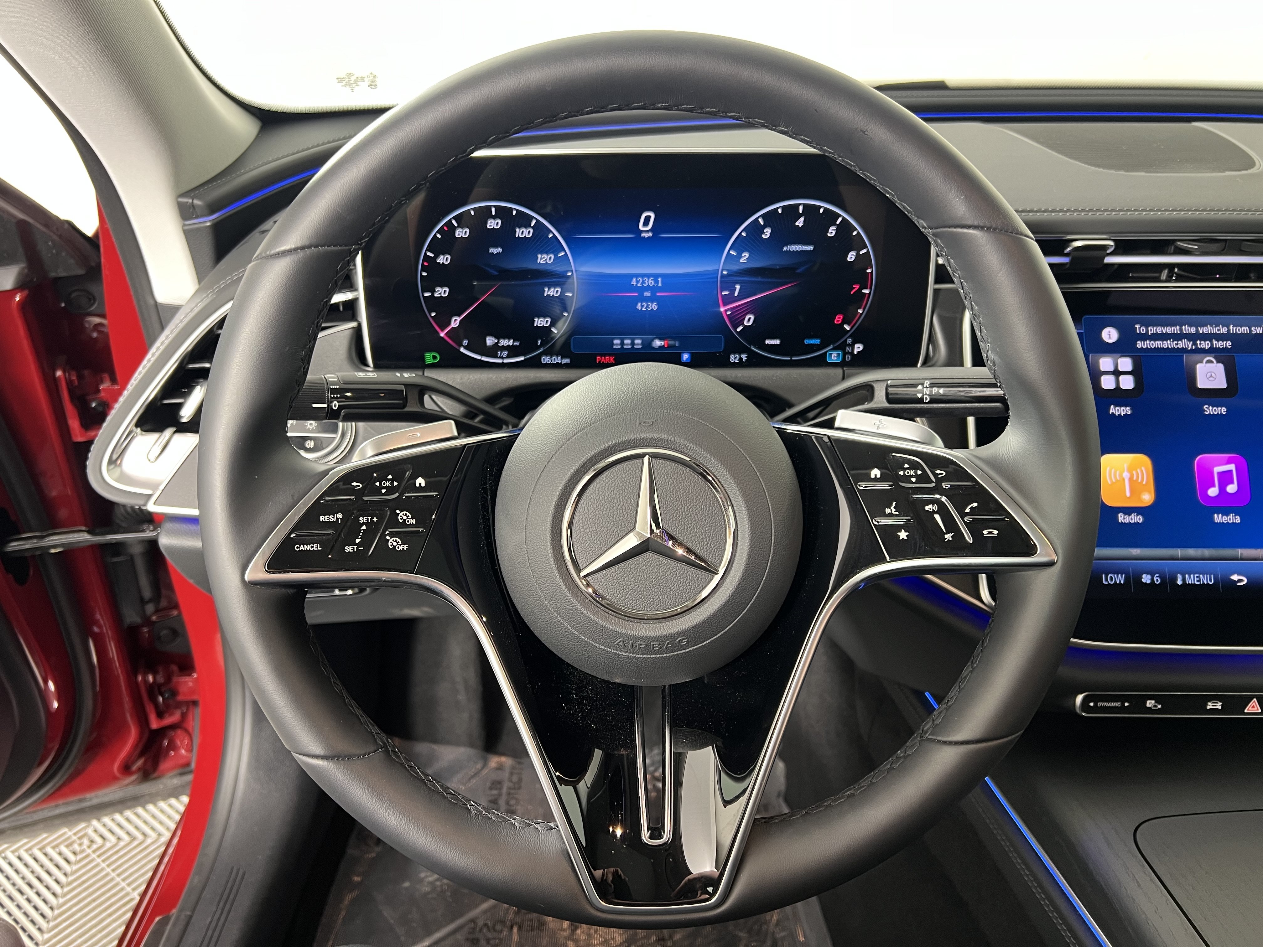 Used 2025 Mercedes-Benz E 350 4MATIC Sedan image 27