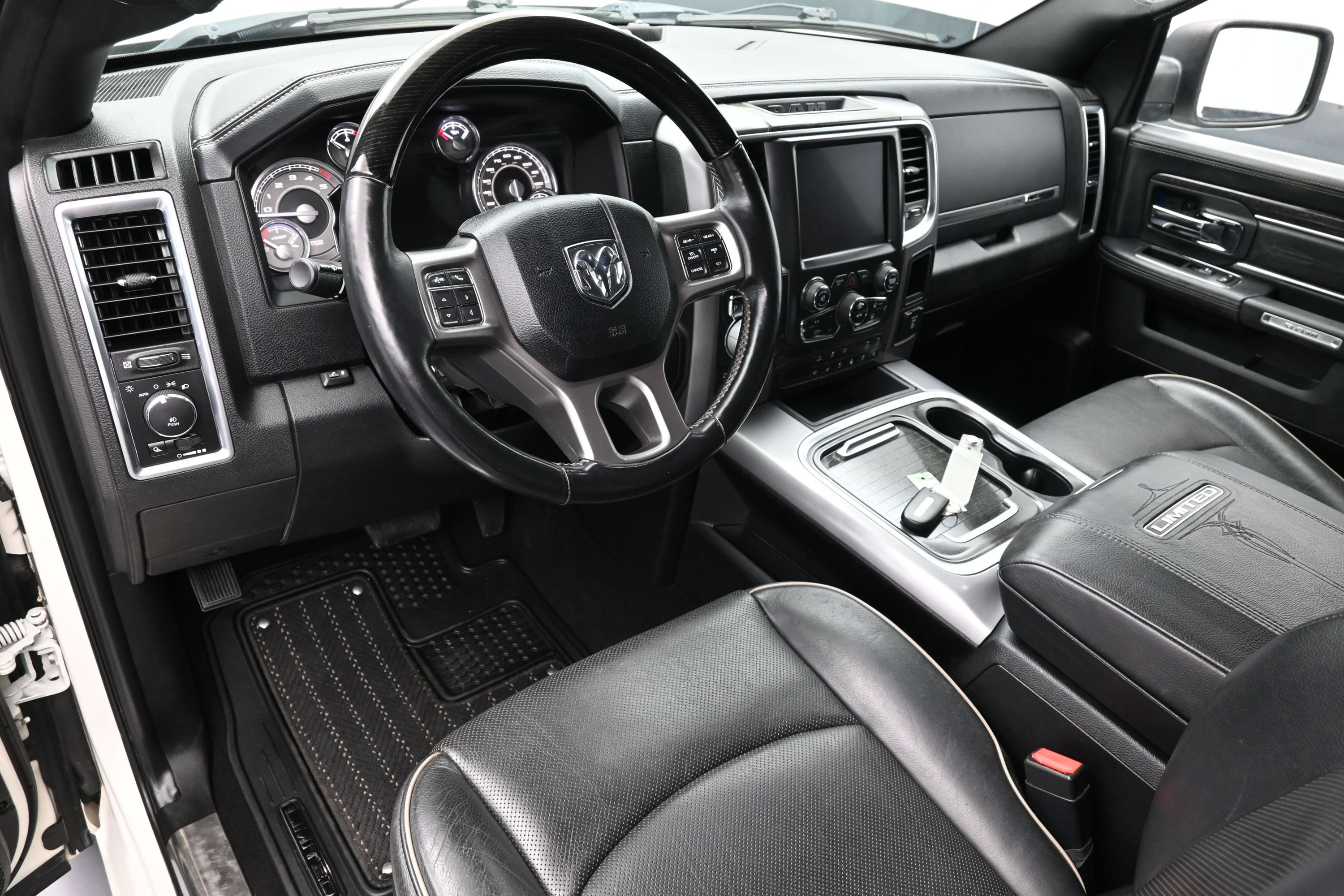 Used 2018 RAM 1500 Limited AWD/4WD image 22