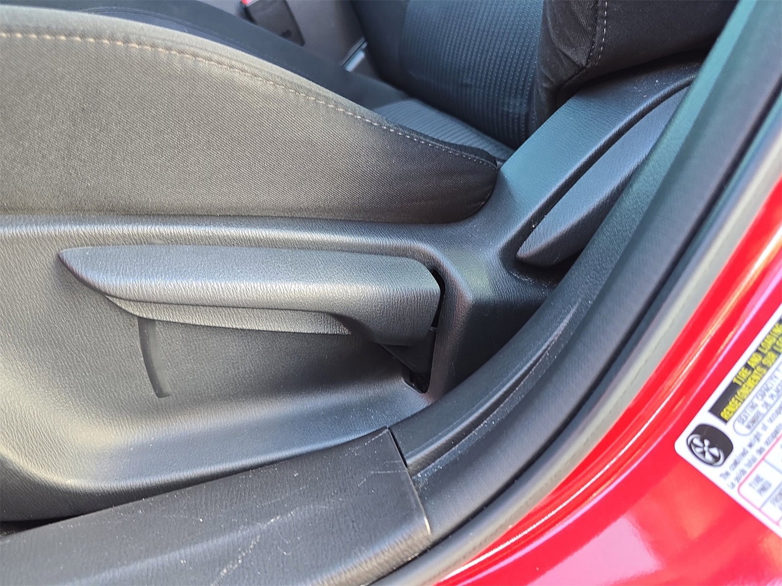 Used 2016 MAZDA MAZDA3 i Touring w/ Popular Equipment Package image 16