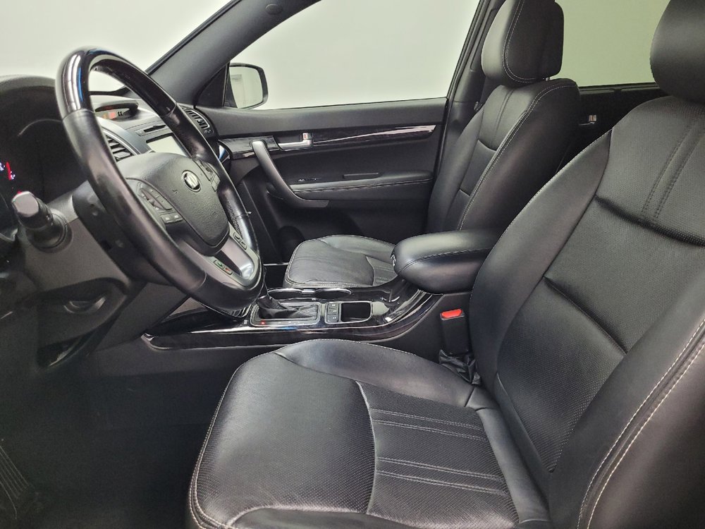 Used 2014 Kia Sorento SX FWD image 17