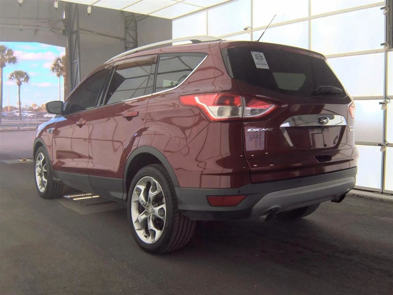 Used 2016 Ford Escape Titanium w/ Equipment Group 301A image 7