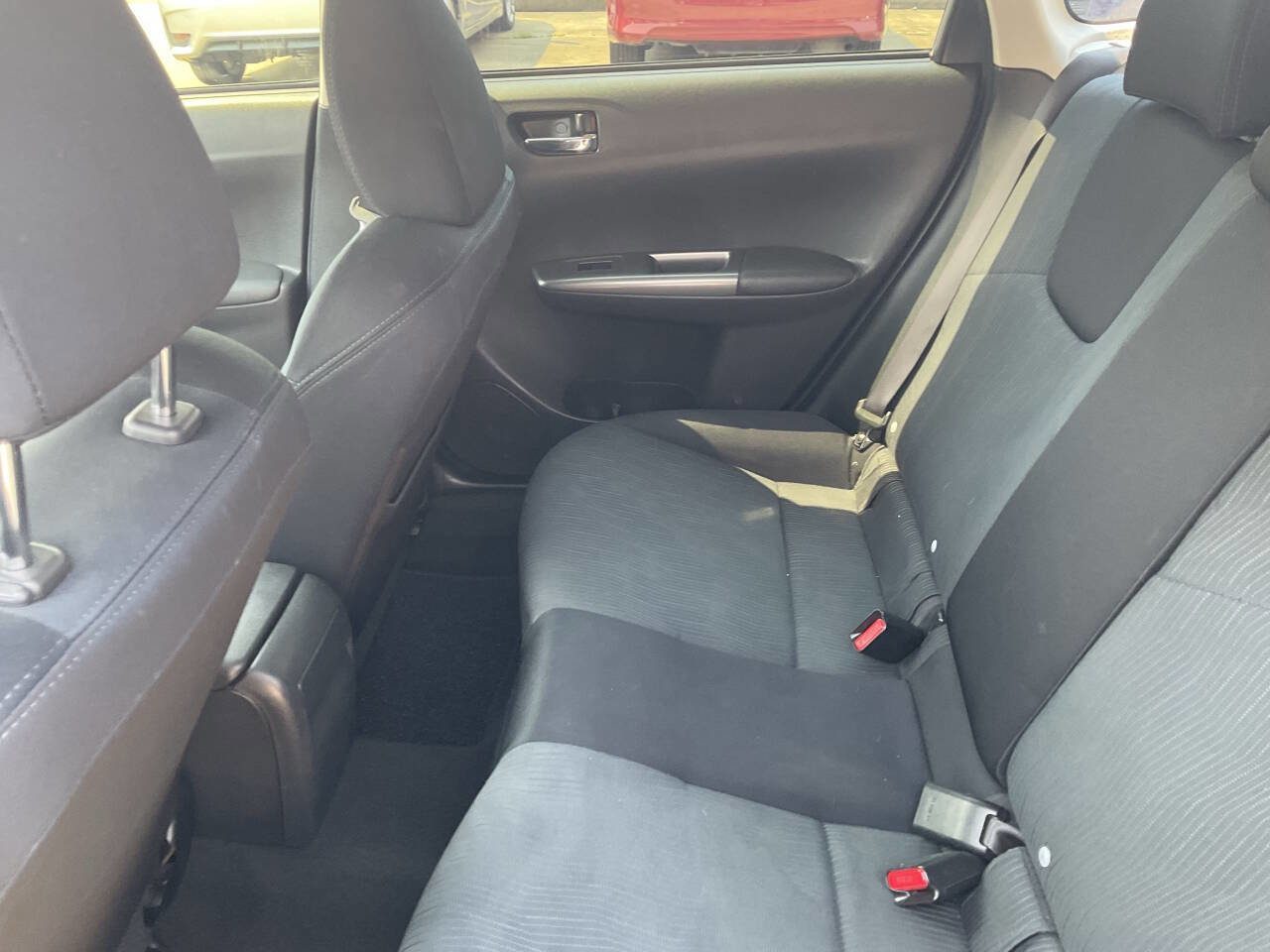 Used 2011 Subaru Impreza Outback Sport image 12