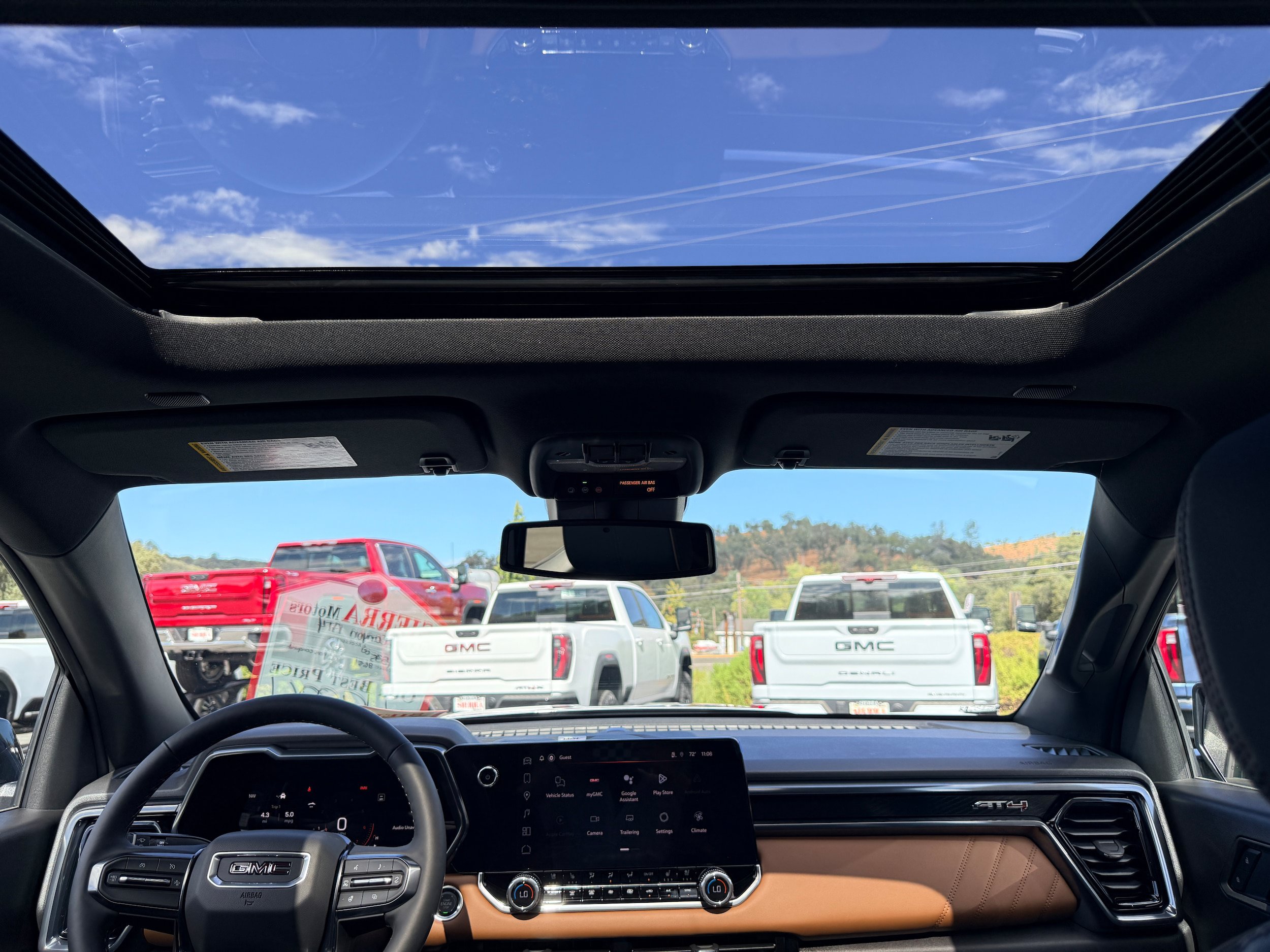 New 2026 GMC Canyon AT4 w/ Technology Plus Package AWD/4WD image 20