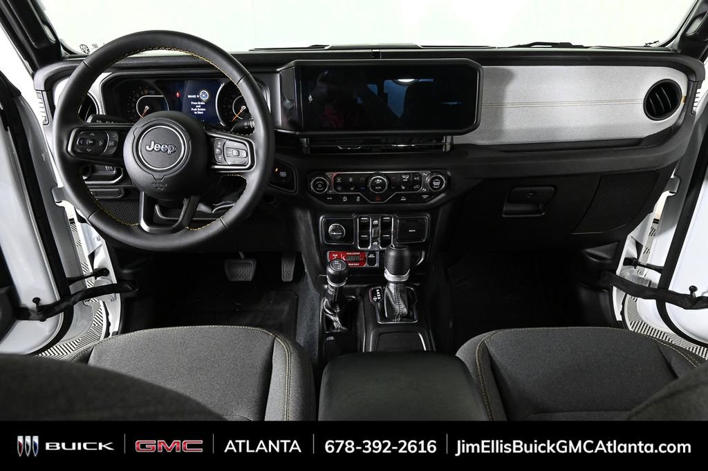 Used 2024 Jeep Gladiator Sport image 19