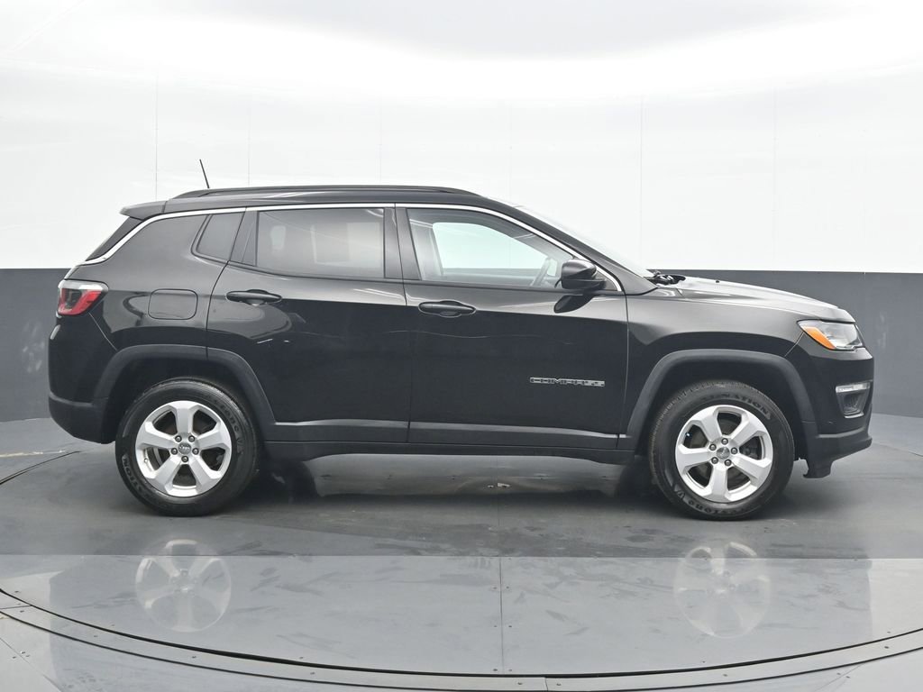 Used 2018 Jeep Compass Latitude w/ Popular Equipment Group image 7