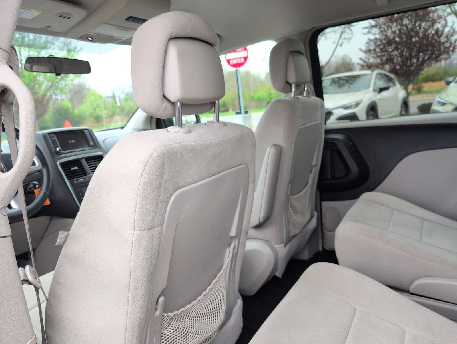 Used 2012 Dodge Grand Caravan Crew w/ Crew Value Pkg FWD image 18