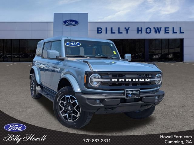 Used 2025 Ford Bronco Outer Banks image 1