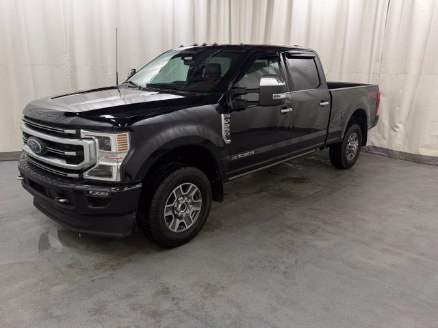 Used 2022 Ford F250 Platinum w/ FX4 Off-Road Package AWD/4WD image 3