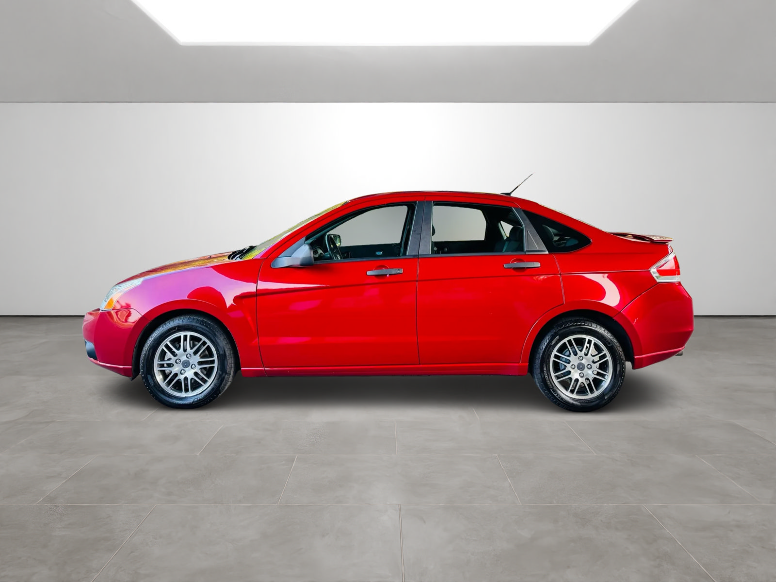 Used 2011 Ford Focus SE w/ 201A Rapid Spec Order Code FWD image 5