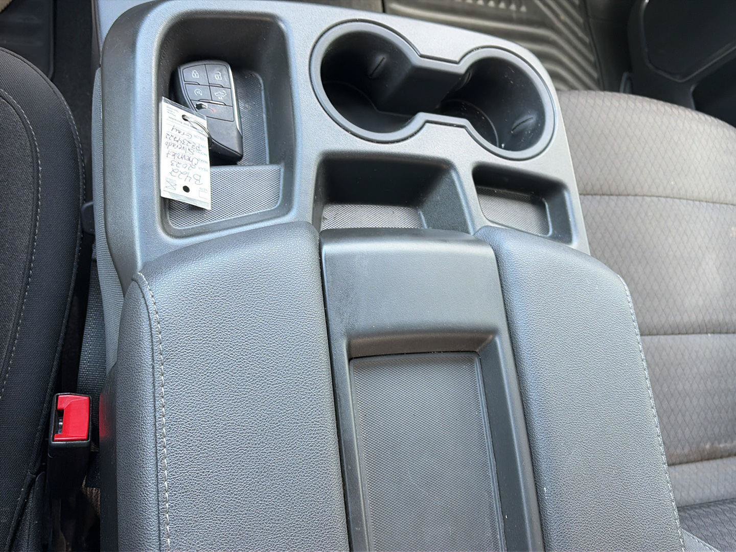 Used 2023 Chevrolet Silverado 1500 LT AWD/4WD image 20