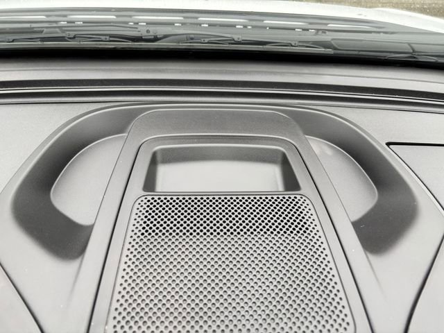 Used 2024 RAM ProMaster 3500 w/ Premium Convenience Group image 19