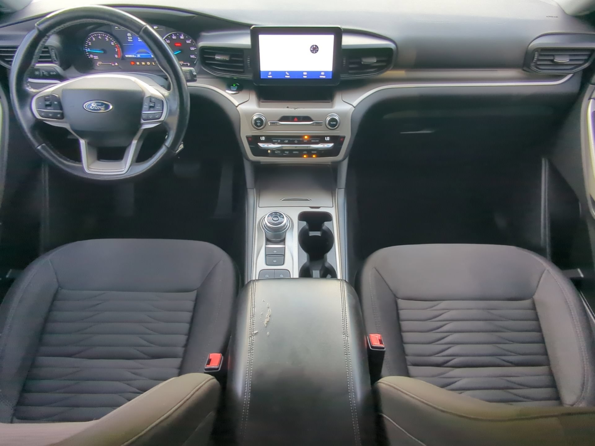 Certified 2021 Ford Explorer XLT RWD image 50