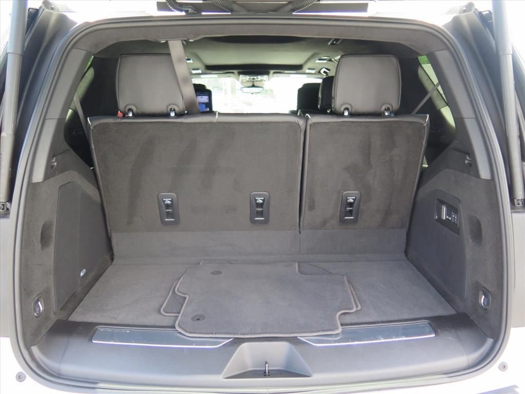 Certified 2025 Cadillac Escalade Sport Platinum w/ LPO, ONYX Package AWD/4WD image 24