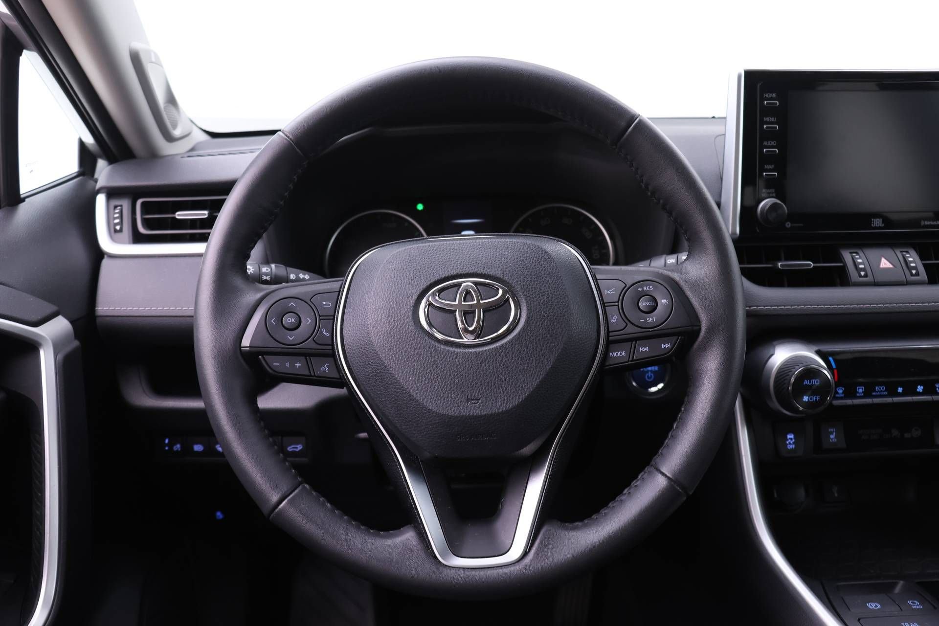 Certified 2021 Toyota RAV4 XLE Premium image 12