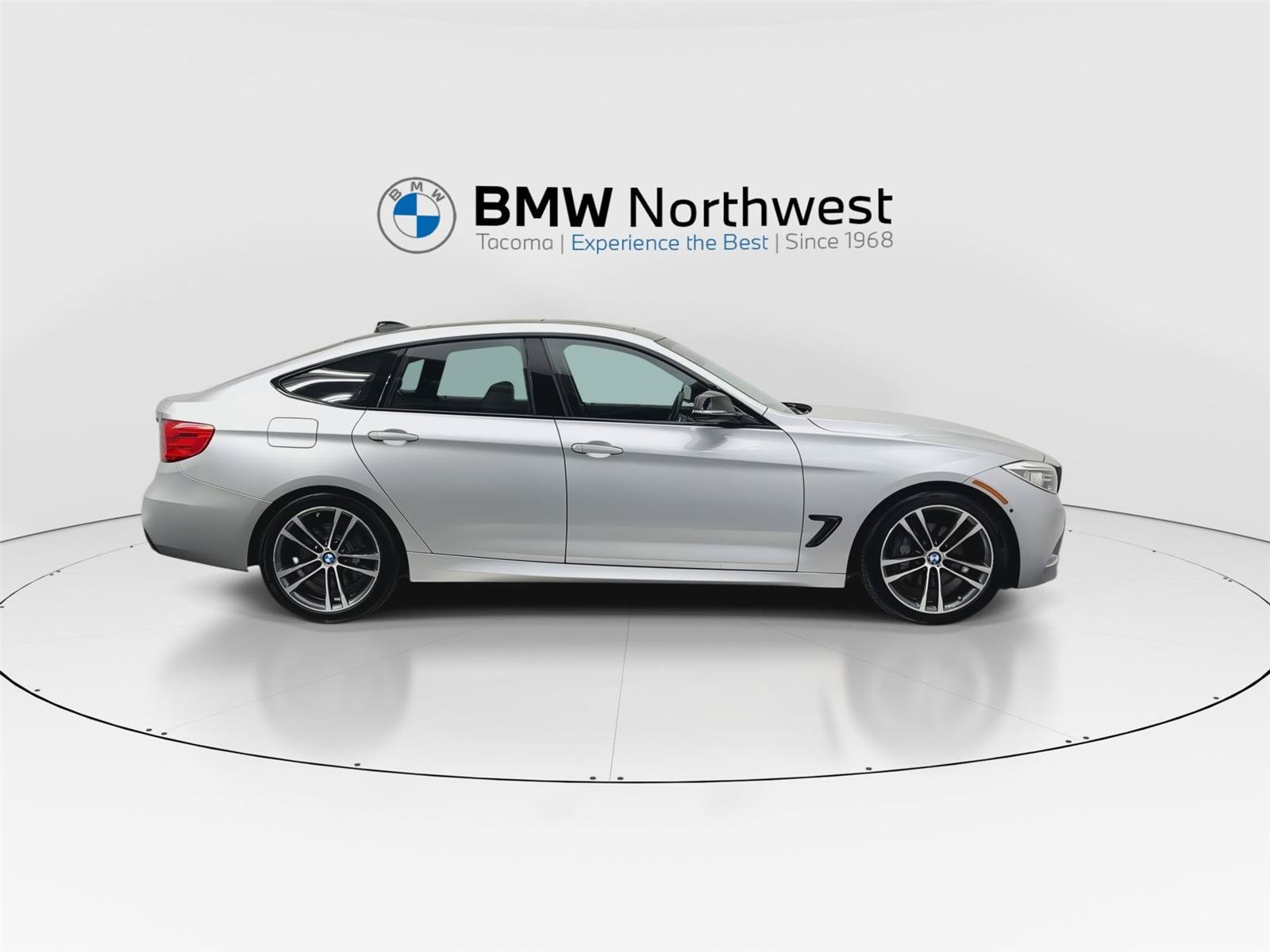 Used 2016 BMW 335i Gran Turismo xDrive AWD/4WD image 5