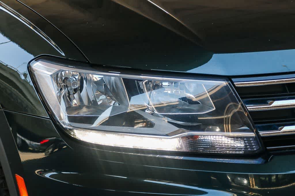 Used 2019 Volkswagen Tiguan SE w/ Panoramic Sunroof Package AWD/4WD image 5