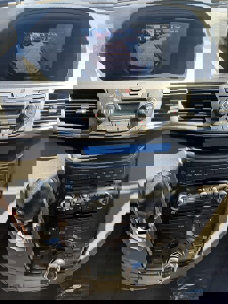 Used 2013 Honda Odyssey Touring image 11