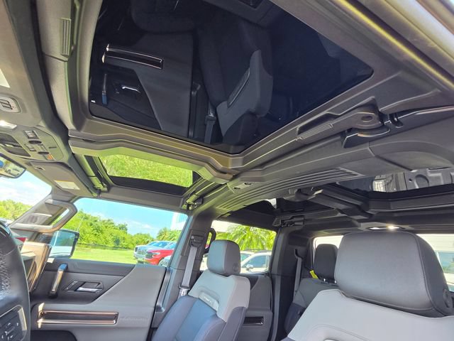 Used 2025 GMC Hummer EV 2X AWD/4WD image 25