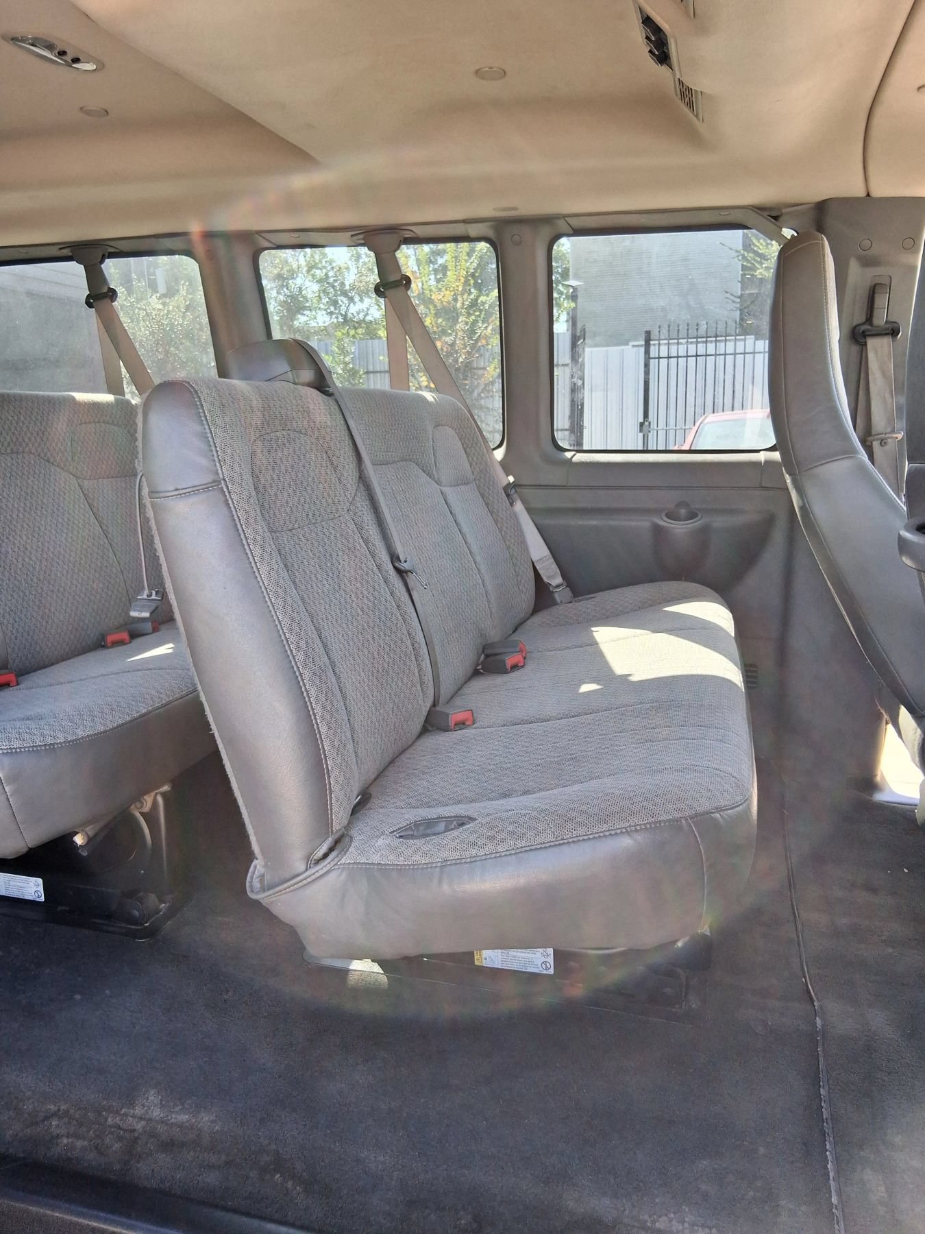 Used 2017 Chevrolet Express 2500 LS RWD image 29