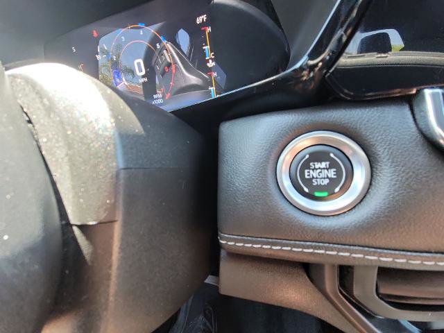 Used 2023 Chevrolet Colorado LT w/ LT Convenience Package II RWD image 16