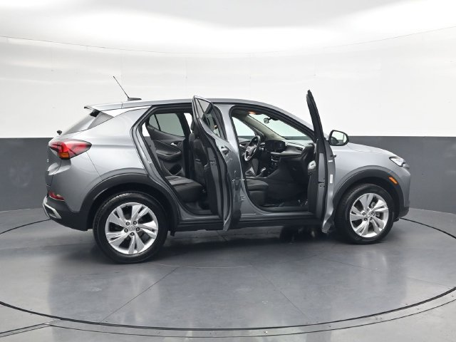 Used 2025 Buick Encore GX Preferred AWD/4WD image 31
