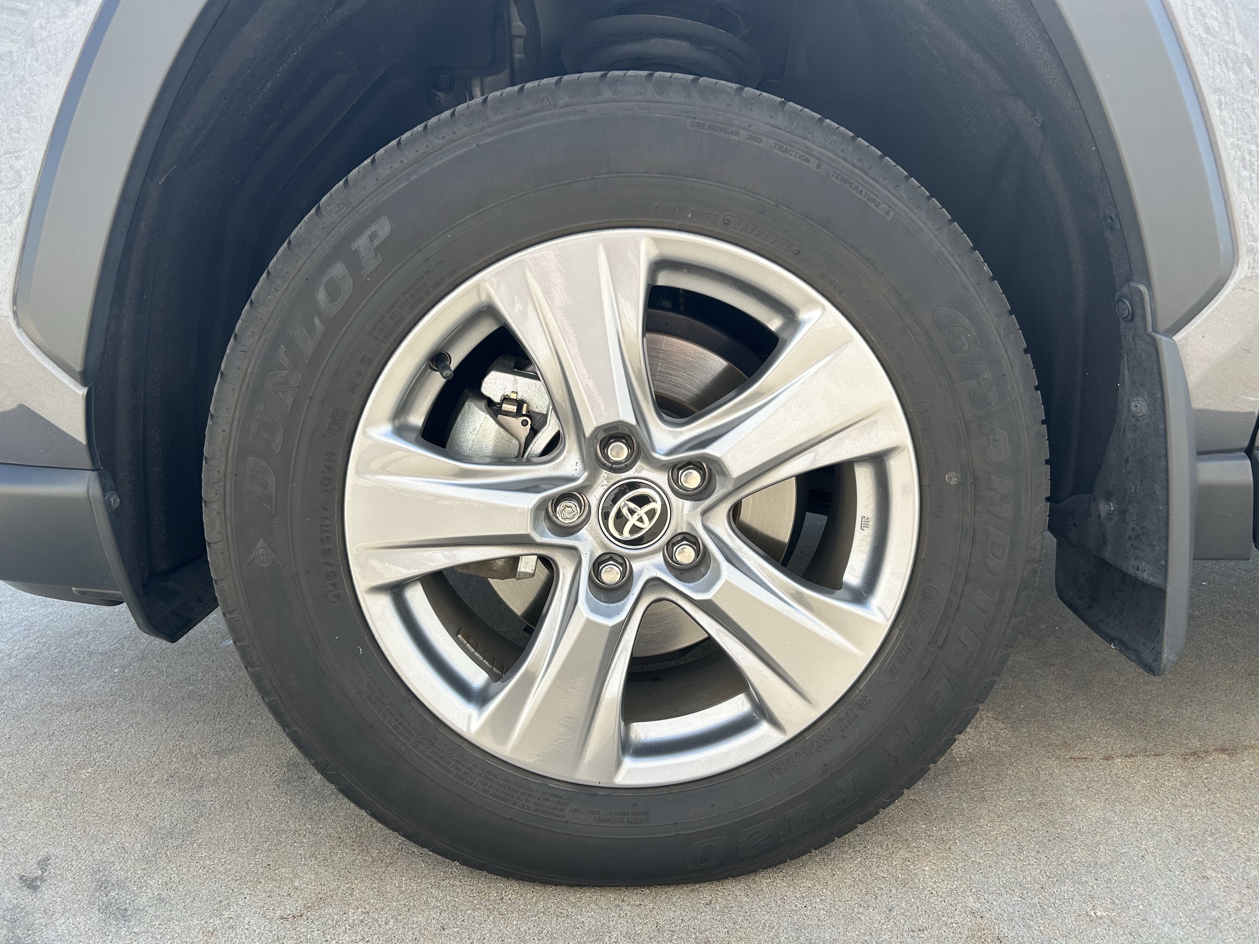 Certified 2024 Toyota RAV4 XLE w/ Convenience Package AWD/4WD image 11